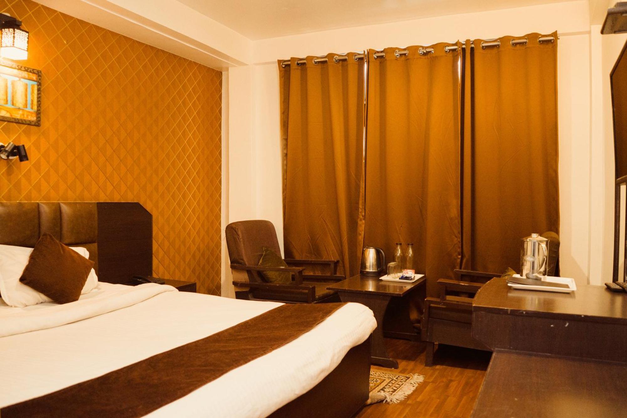 Hotel Siddhi Vinayak Regency, Mg Marg Gangtok Bagian luar foto